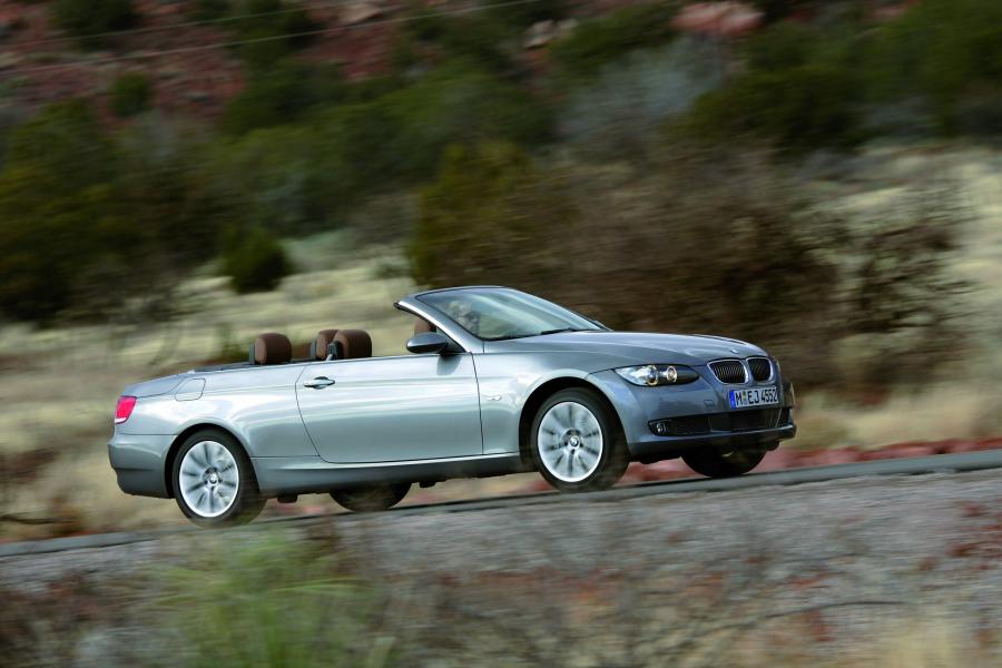  BMW 3-Series Convertible 2007 года  (фото 46 из 239)